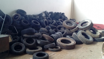 Prefeitura recolhe em oficinas e residências sete toneladas de pneus inservíveis