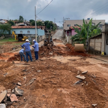 Trecho é interditado para construção de nova ponte