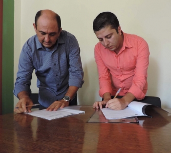 Prefeitura e Emater assinam convênio para reabertura de escritório