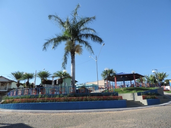 Praça Clóvis Cordeiro é inaugurada após reforma