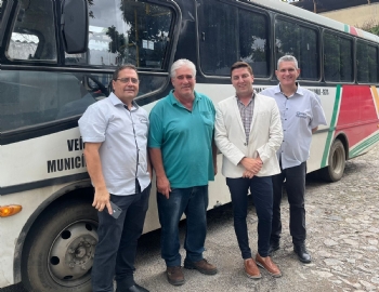Itapecerica recebe micro-ônibus para transporte de pacientes