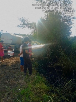 Defesa Civil de Itapecerica atua rapidamente no combate a incêndio nas redondezas da Aldeia Pataxó Muã Mimatxi neste domingo