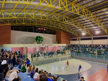 Um marco para o esporte de Itapecerica: Novo placar digital chega ao Centro de Eventos Geraldo Araújo