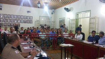 Audiência Pública sobre segurança e combate às drogas inicia trabalhos para a constituição de conselhos municipais