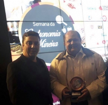 Prefeito Têko participa da entrega de prêmio gastronômico em Belo Horizonte